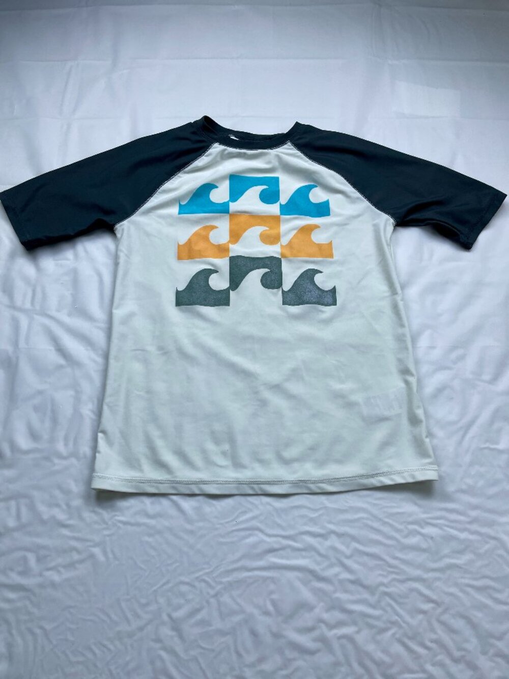 Old Navy Raglan Swim Shirt Size L(10-12)